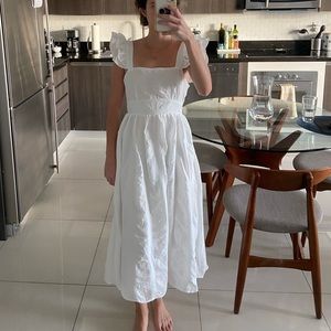 Open back white dress size Small